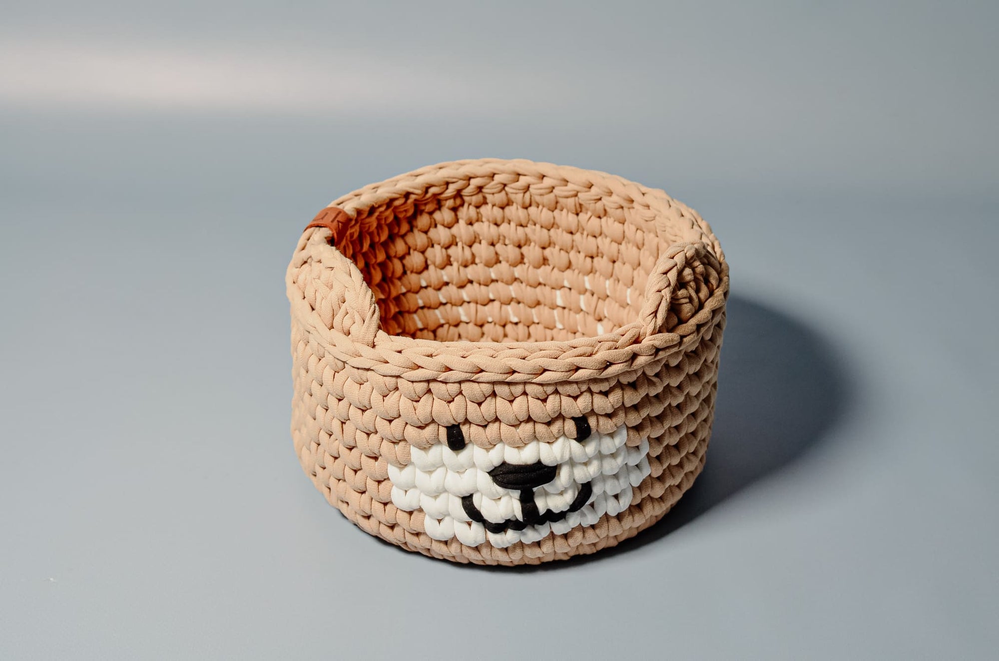 AestheticAccent™ Round Knitted Organizer Bear