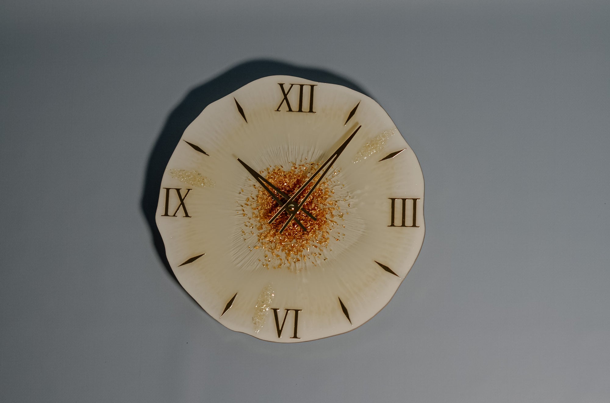 AestheticAccent™ Epoxy Resin Wall Clock